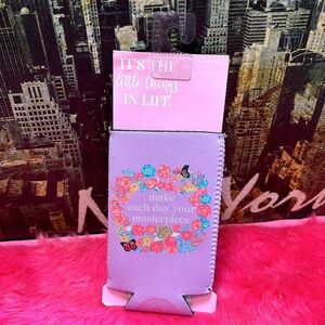 NWT Can Cooler Simply Southern “make each day your masterpiece”